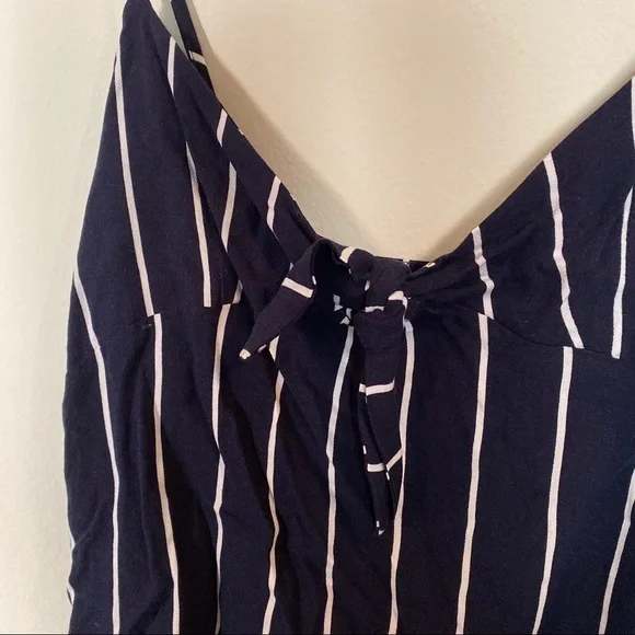 Pacsun | Kendall & Kyle Blue and White Striped Cami Tank Top Size M - Picture 2 of 4